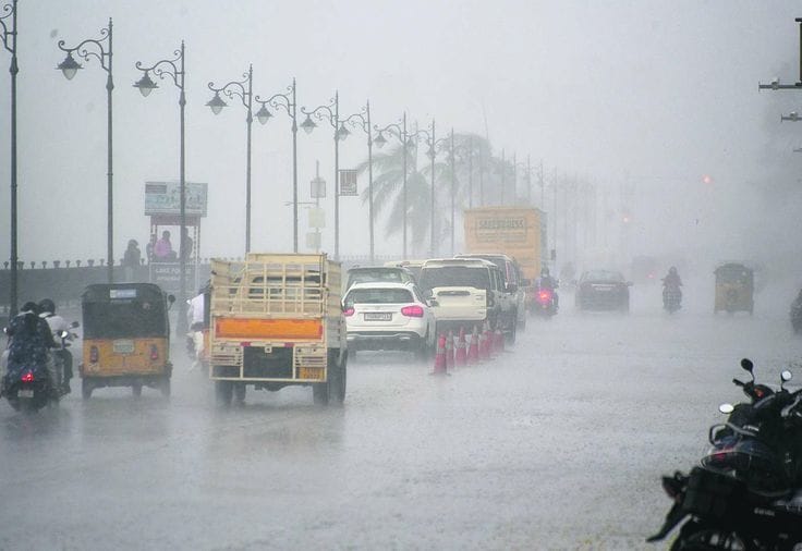IMD Predicts Heavy Rain for Telangana, Health Advisory Issued