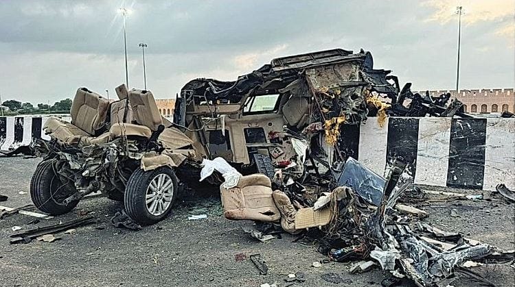 Gujarat: Two Killed After Range Rover Hits Cattle on Tharad-Deesa Highway