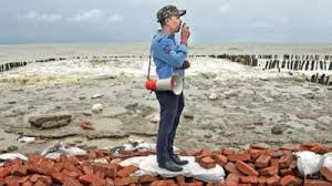 West Bengal Rain Alert: Heavy Showers Forecast After Cyclone Arnab Weakens